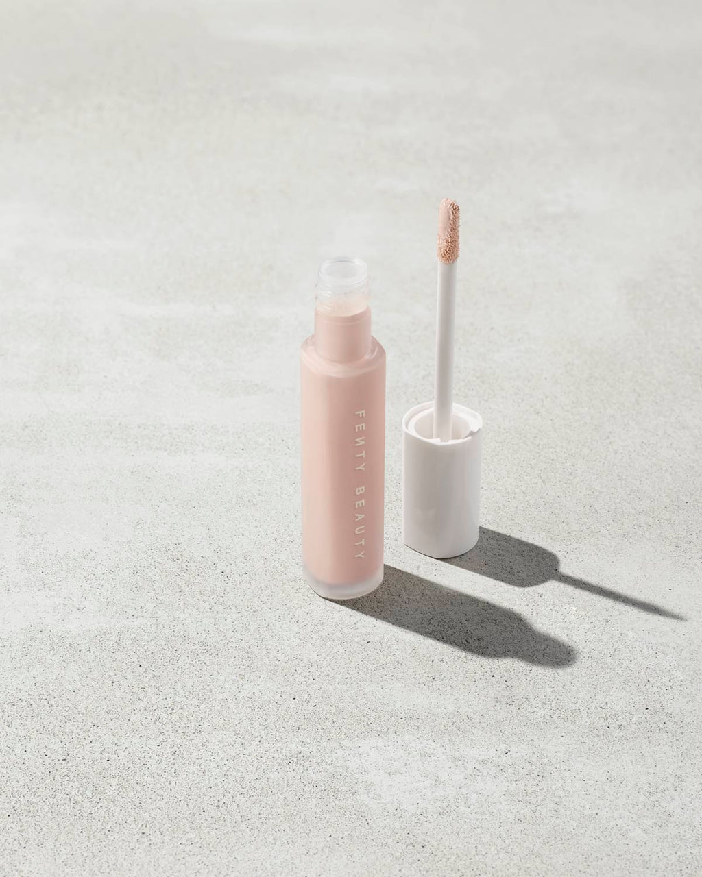 Pro Filtr Instant Retouch Concealer — #100