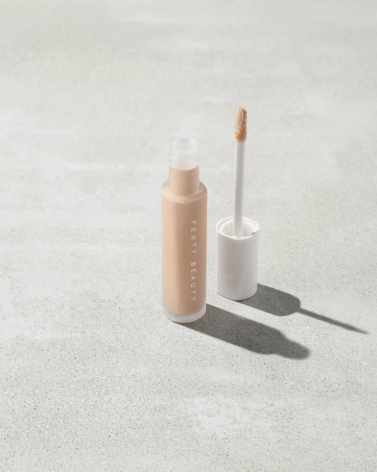 Pro Filtr Instant Retouch Concealer — #160