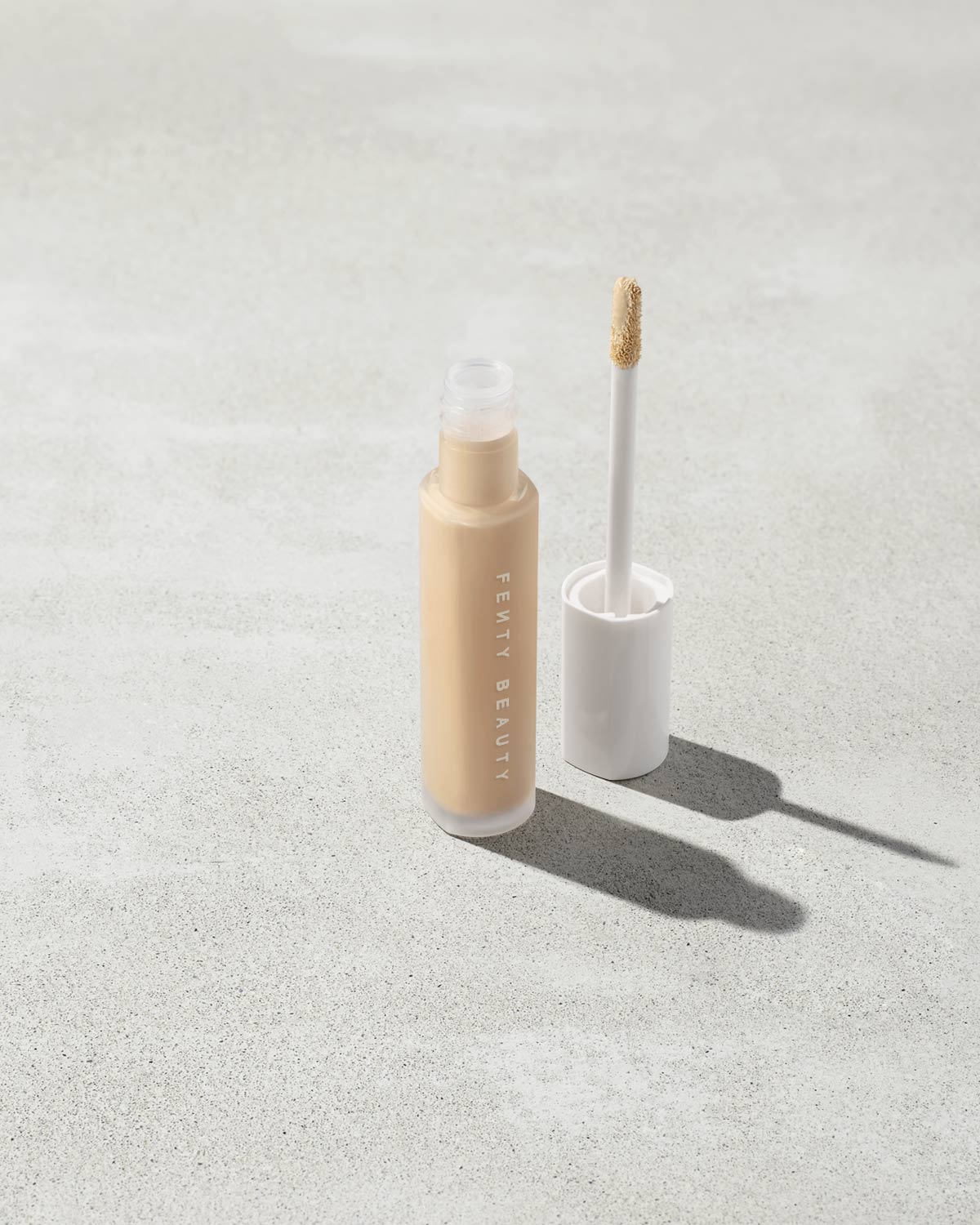 Pro Filtr Instant Retouch Concealer — #180