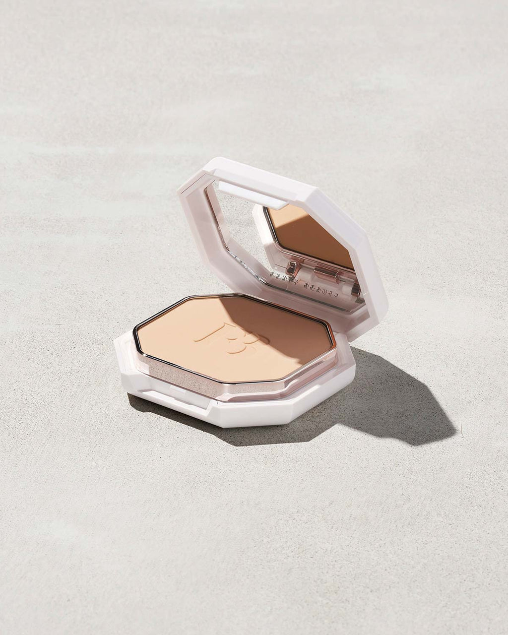 Pro Filtr Soft Matte Powder Foundation — #130