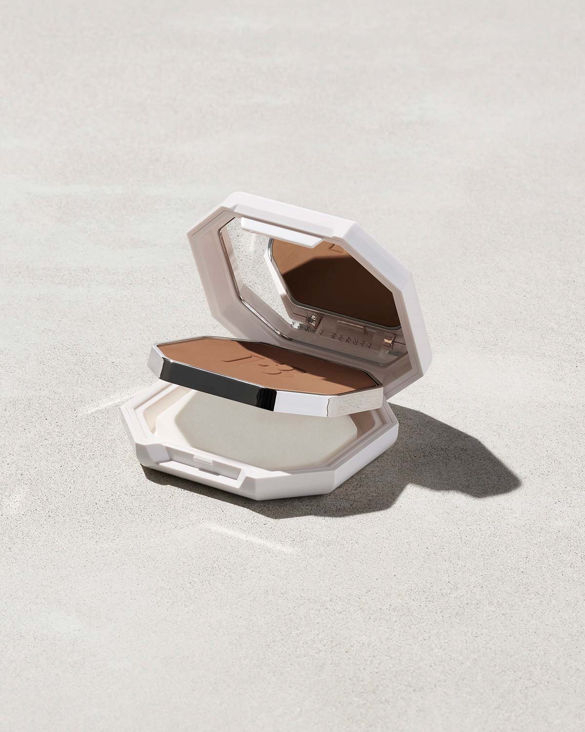 Pro Filtr Soft Matte Powder Foundation — #110