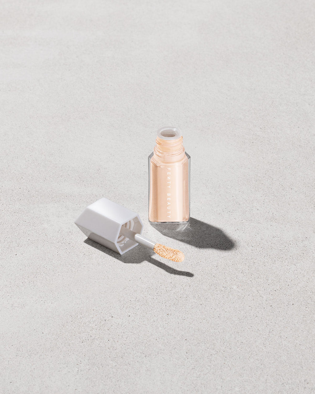 Were Even Hydrating Longwear Concealer — 150N