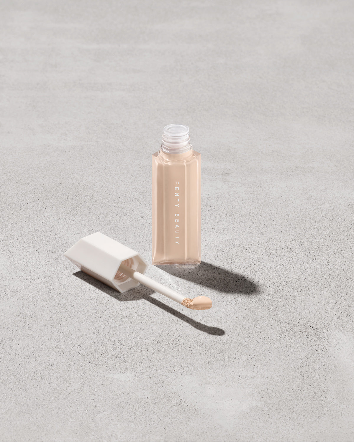 Were Even Hydrating Longwear Concealer — 150N
