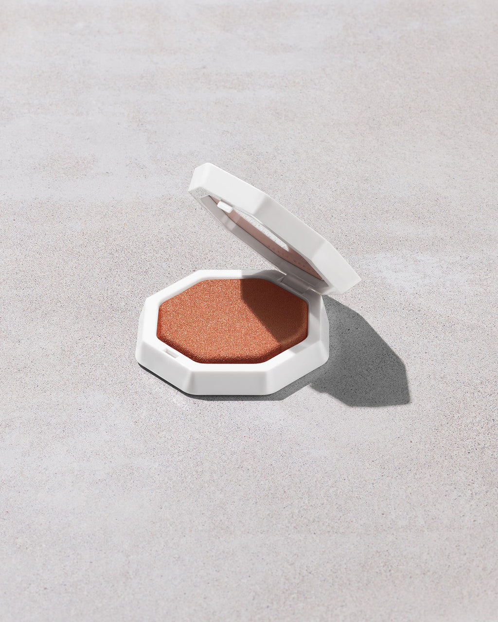 Demiglow Light-Diffusing Highlighter — That$ Rich